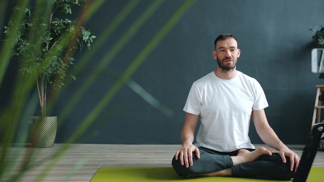 Evde Yoga Nasıl Yapılır